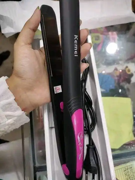 Kemei(km-328 Hair straightener km-328